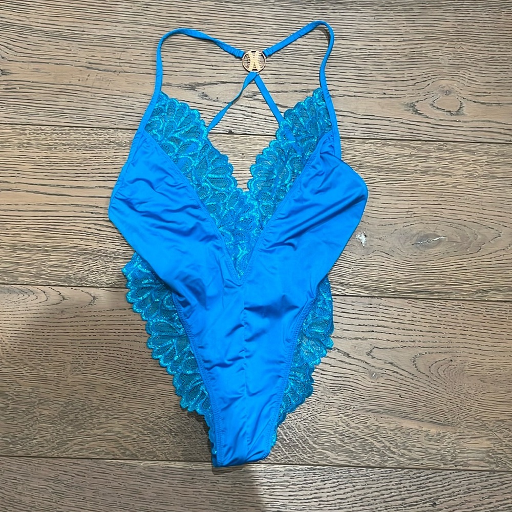 Savage, x fenty  lingerie